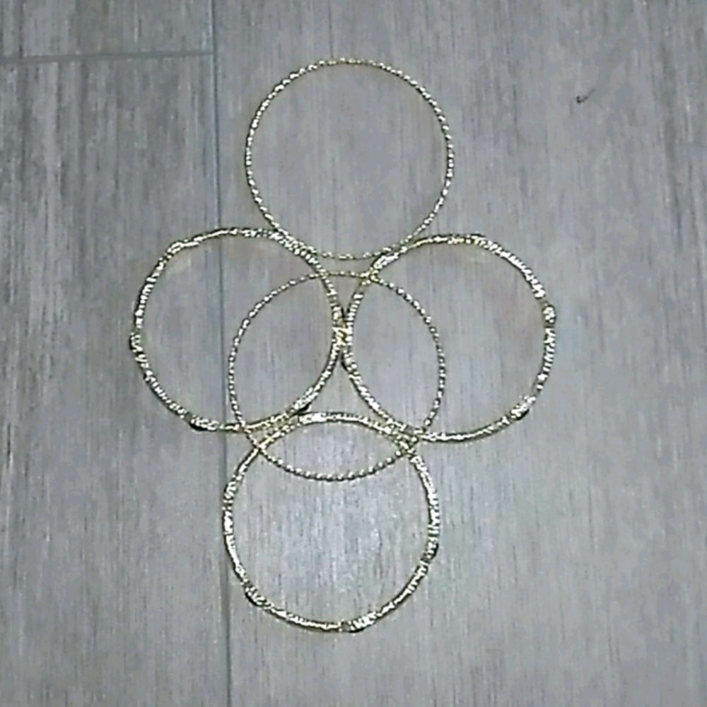 5 stylish bracelets, get all of them as a bundle.